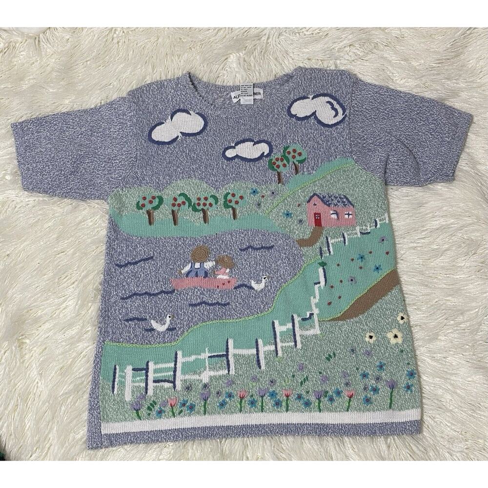 Novelty pullover sweater short sleeve pond trees flowers pastoral scene Medium